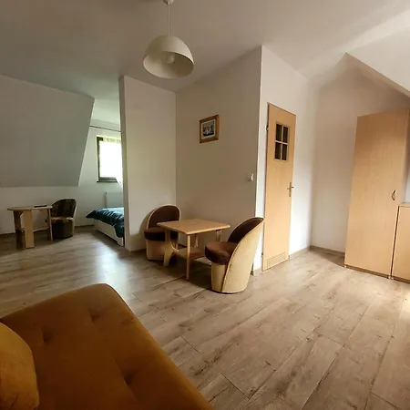 Harry Проживание в семье