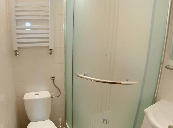 Harry Kwatera prywatna *